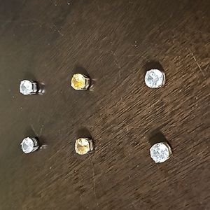 4 pairs Magnetic men's earrings